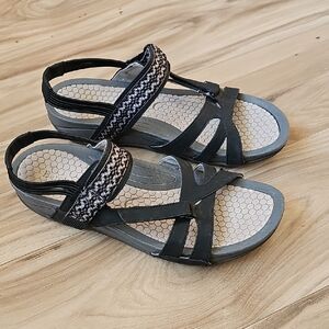Baretraps  Danque Black / Gray Womens Sandals Size 8.5